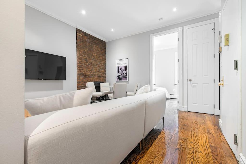 Gorgeous & Bright 3Bdr & 1Bth In Midtown Manhattan Nova York Exterior foto