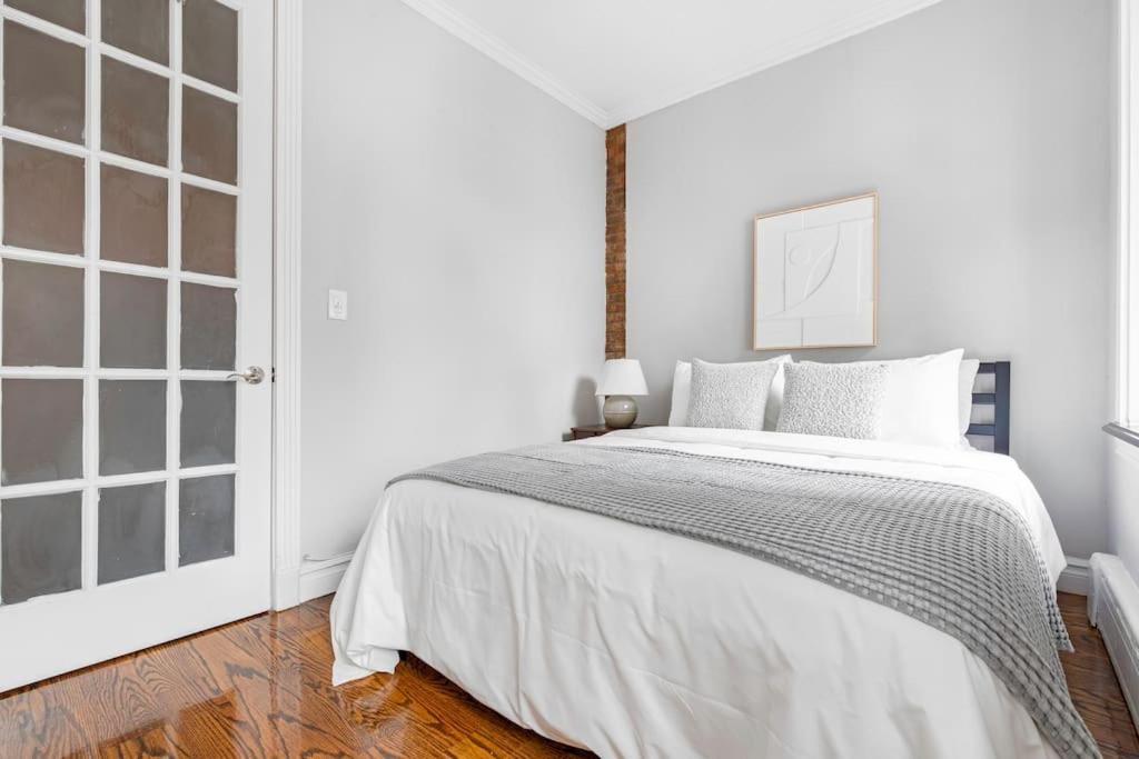 Gorgeous & Bright 3Bdr & 1Bth In Midtown Manhattan Nova York Exterior foto